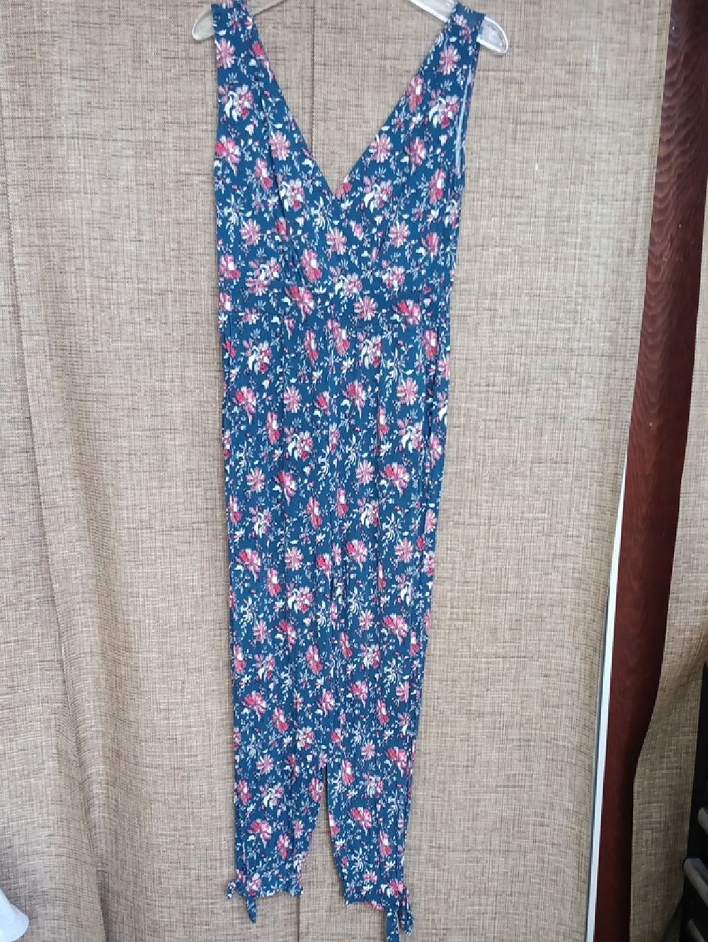 LOFT Floral V-Neck Navy Jumpsuit with Tie Ankles - Picture 1 of 4